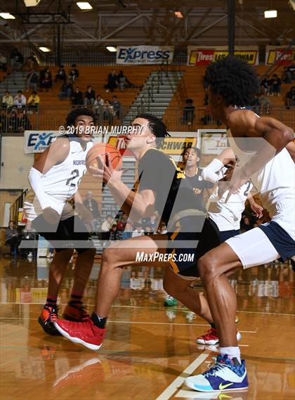 Thumbnail 2 in Norcross vs. Jefferson (Les Schwab Invitational) photogallery.