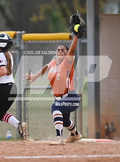 Thumbnail 2 in Churchill vs Madison photogallery.