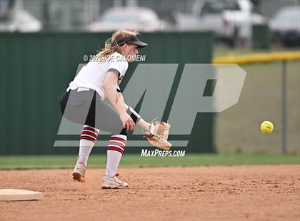 Thumbnail 3 in Churchill vs Madison photogallery.