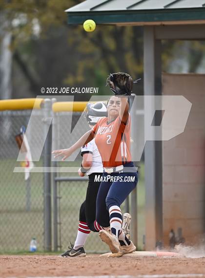 Thumbnail 1 in Churchill vs Madison photogallery.