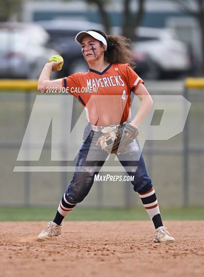 Thumbnail 3 in Churchill vs Madison photogallery.