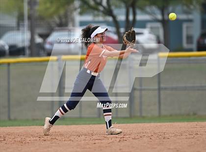 Thumbnail 2 in Churchill vs Madison photogallery.