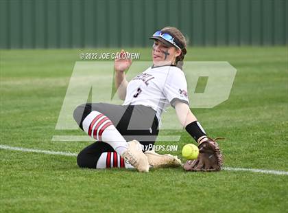 Thumbnail 2 in Churchill vs Madison photogallery.