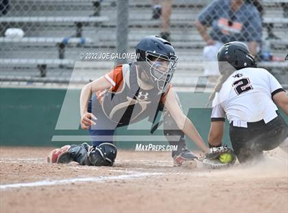 Thumbnail 2 in Churchill vs Madison photogallery.
