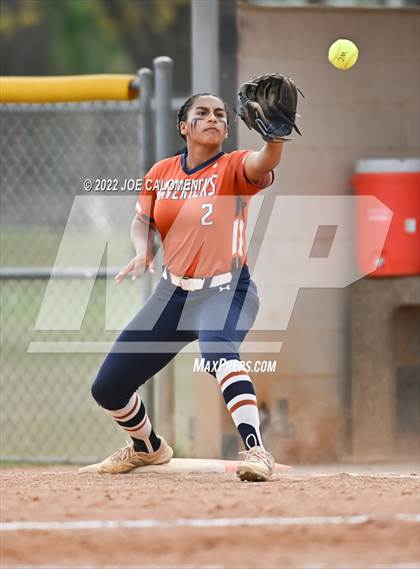 Thumbnail 3 in Churchill vs Madison photogallery.