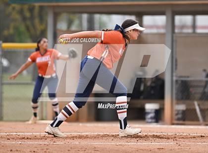 Thumbnail 3 in Churchill vs Madison photogallery.