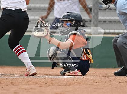 Thumbnail 1 in Churchill vs Madison photogallery.