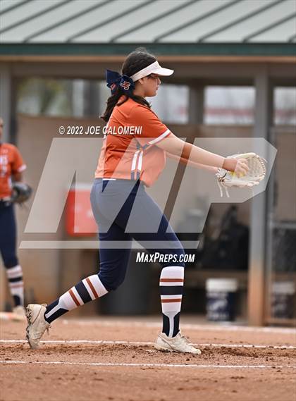 Thumbnail 3 in Churchill vs Madison photogallery.