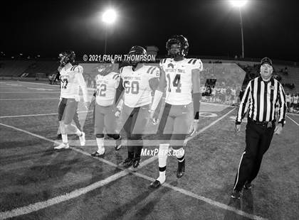 Thumbnail 1 in Central Catholic vs. Monterey Trail (CIF SJS D-2 Final) photogallery.