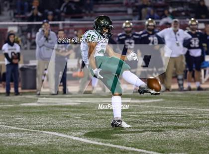 Thumbnail 2 in Central Catholic vs. Monterey Trail (CIF SJS D-2 Final) photogallery.