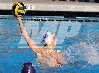 Thumbnail 1 in Grossmont vs. Valhalla (CIF D1 State Qualifier) photogallery.