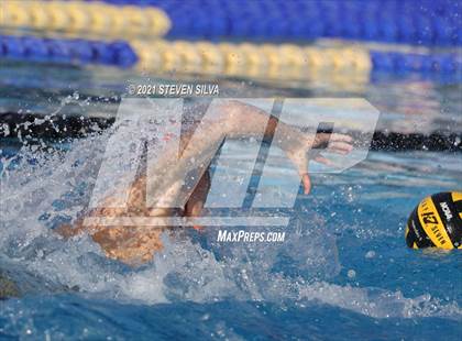 Thumbnail 3 in Grossmont vs. Valhalla (CIF D1 State Qualifier) photogallery.
