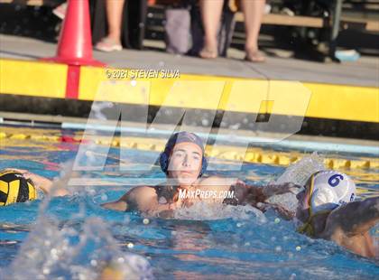Thumbnail 2 in Grossmont vs. Valhalla (CIF D1 State Qualifier) photogallery.