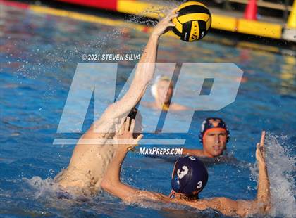 Thumbnail 1 in Grossmont vs. Valhalla (CIF D1 State Qualifier) photogallery.