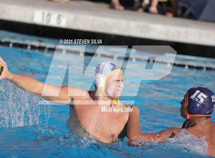 Thumbnail 2 in Grossmont vs. Valhalla (CIF D1 State Qualifier) photogallery.