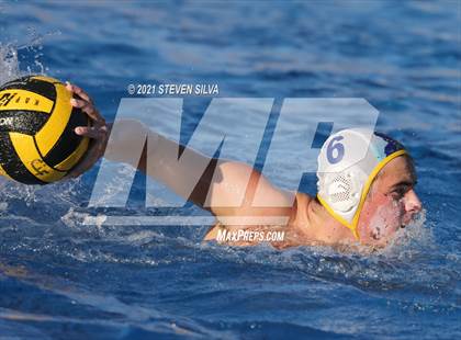 Thumbnail 3 in Grossmont vs. Valhalla (CIF D1 State Qualifier) photogallery.