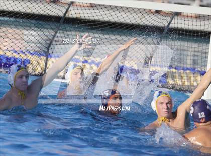 Thumbnail 1 in Grossmont vs. Valhalla (CIF D1 State Qualifier) photogallery.