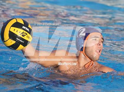 Thumbnail 2 in Grossmont vs. Valhalla (CIF D1 State Qualifier) photogallery.