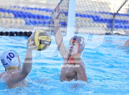 Thumbnail 2 in Grossmont vs. Valhalla (CIF D1 State Qualifier) photogallery.