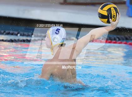 Thumbnail 2 in Grossmont vs. Valhalla (CIF D1 State Qualifier) photogallery.