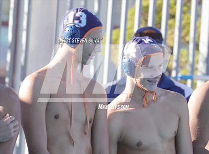 Thumbnail 2 in Grossmont vs. Valhalla (CIF D1 State Qualifier) photogallery.