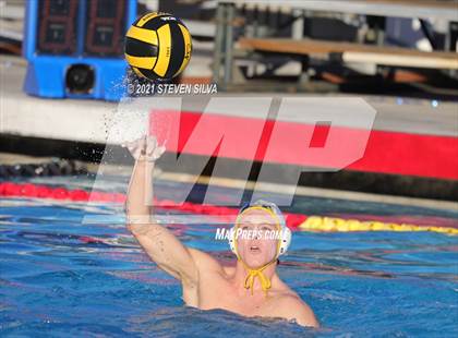 Thumbnail 1 in Grossmont vs. Valhalla (CIF D1 State Qualifier) photogallery.