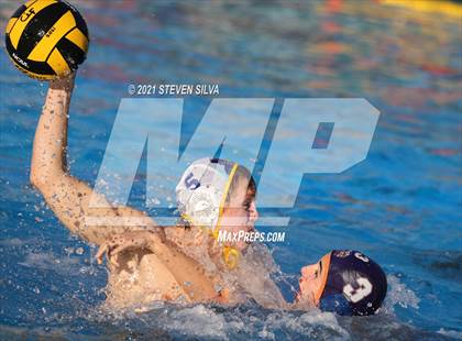 Thumbnail 2 in Grossmont vs. Valhalla (CIF D1 State Qualifier) photogallery.