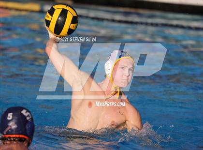 Thumbnail 2 in Grossmont vs. Valhalla (CIF D1 State Qualifier) photogallery.