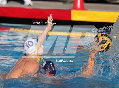 Thumbnail 3 in Grossmont vs. Valhalla (CIF D1 State Qualifier) photogallery.