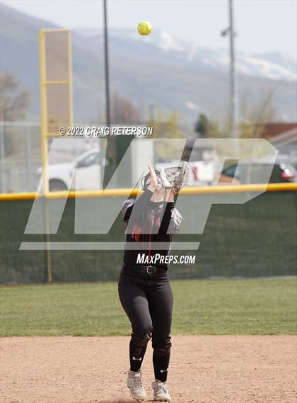 Thumbnail 2 in Ridgeline @ Uintah photogallery.