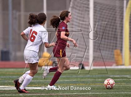 Thumbnail 3 in Burlingame vs. Menlo-Atherton photogallery.
