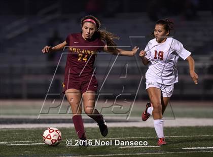 Thumbnail 1 in Burlingame vs. Menlo-Atherton photogallery.