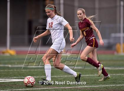 Thumbnail 1 in Burlingame vs. Menlo-Atherton photogallery.