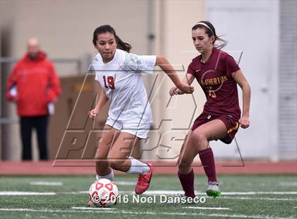 Thumbnail 1 in Burlingame vs. Menlo-Atherton photogallery.
