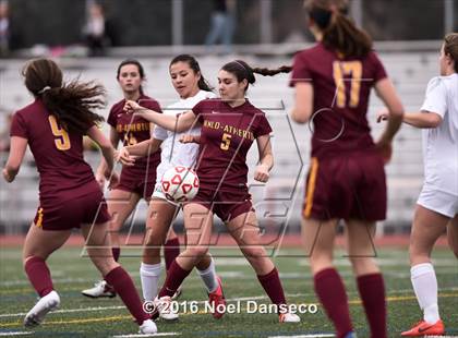 Thumbnail 3 in Burlingame vs. Menlo-Atherton photogallery.