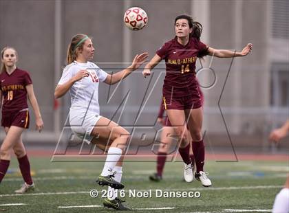 Thumbnail 3 in Burlingame vs. Menlo-Atherton photogallery.