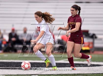 Thumbnail 3 in Burlingame vs. Menlo-Atherton photogallery.