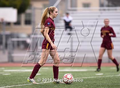 Thumbnail 2 in Burlingame vs. Menlo-Atherton photogallery.