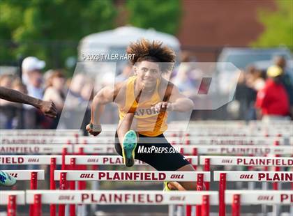 Thumbnail 2 in IHSAA Sectional #12 (Hurdles) photogallery.