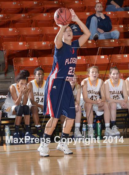 Thumbnail 3 in Pleasant Grove vs Oak Ridge (CIF SJS D1 Playoffs) photogallery.