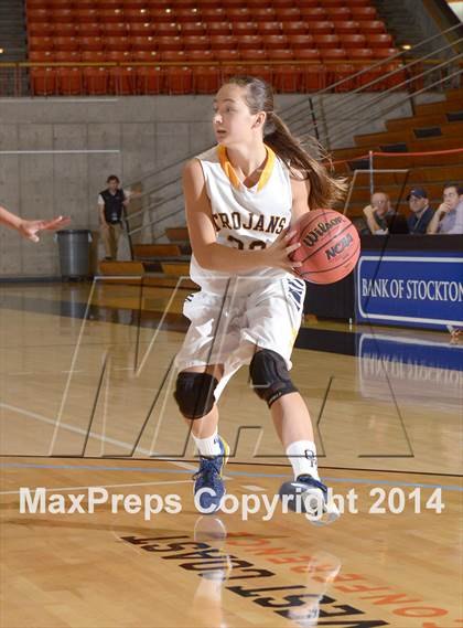 Thumbnail 3 in Pleasant Grove vs Oak Ridge (CIF SJS D1 Playoffs) photogallery.