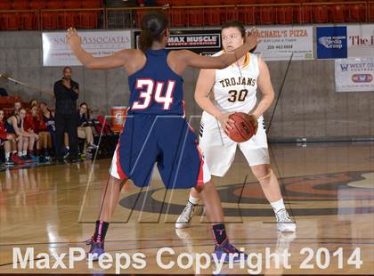 Thumbnail 1 in Pleasant Grove vs Oak Ridge (CIF SJS D1 Playoffs) photogallery.