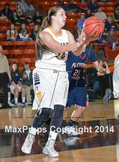 Thumbnail 3 in Pleasant Grove vs Oak Ridge (CIF SJS D1 Playoffs) photogallery.