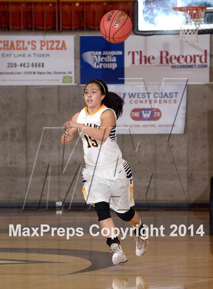Thumbnail 1 in Pleasant Grove vs Oak Ridge (CIF SJS D1 Playoffs) photogallery.