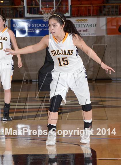 Thumbnail 1 in Pleasant Grove vs Oak Ridge (CIF SJS D1 Playoffs) photogallery.