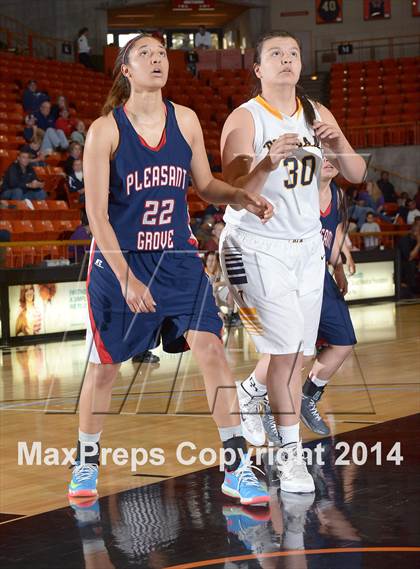 Thumbnail 2 in Pleasant Grove vs Oak Ridge (CIF SJS D1 Playoffs) photogallery.
