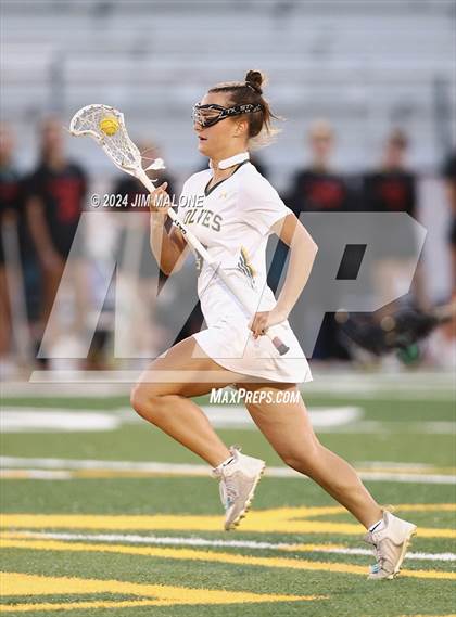 Thumbnail 3 in San Ramon Valley vs. Carondelet (CIFNCS D1 Semifinal) photogallery.