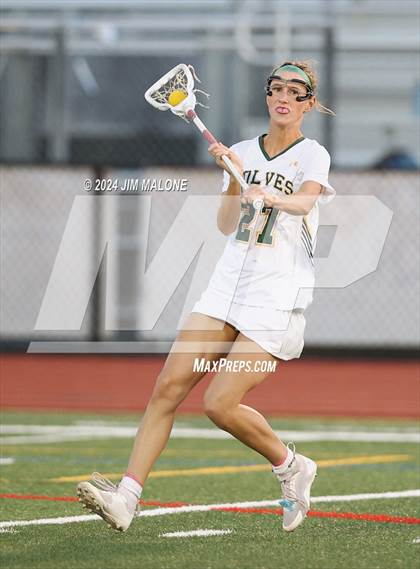 Thumbnail 3 in San Ramon Valley vs. Carondelet (CIFNCS D1 Semifinal) photogallery.