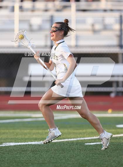 Thumbnail 1 in San Ramon Valley vs. Carondelet (CIFNCS D1 Semifinal) photogallery.