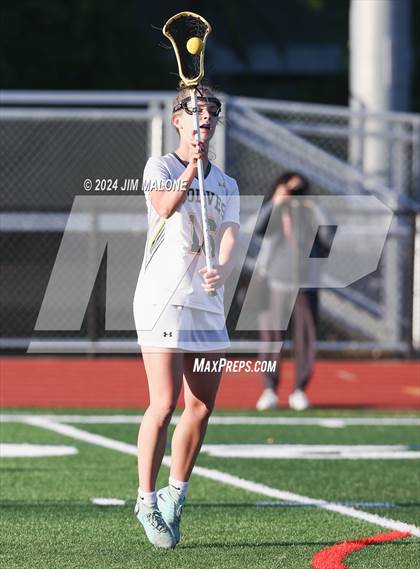 Thumbnail 2 in San Ramon Valley vs. Carondelet (CIFNCS D1 Semifinal) photogallery.